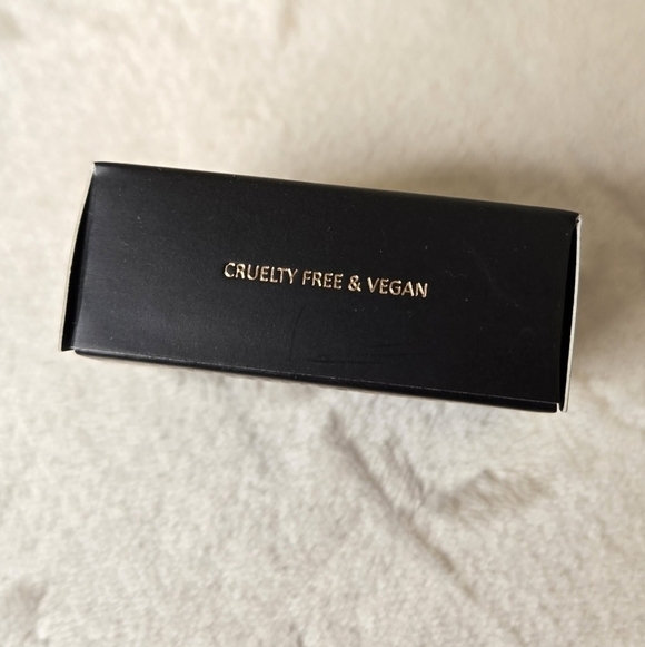 Laritzy Cosmetics Cream Highlighter In Halo - Picture 7 of 9